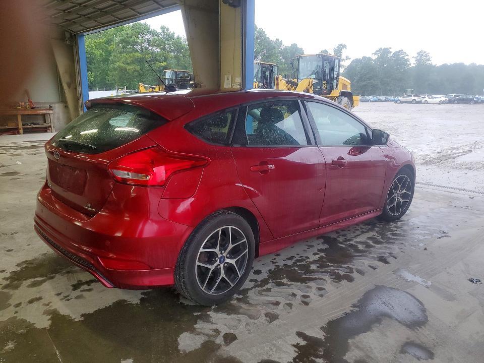 2015 FORD FOCUS SE — Фото 3 из 12