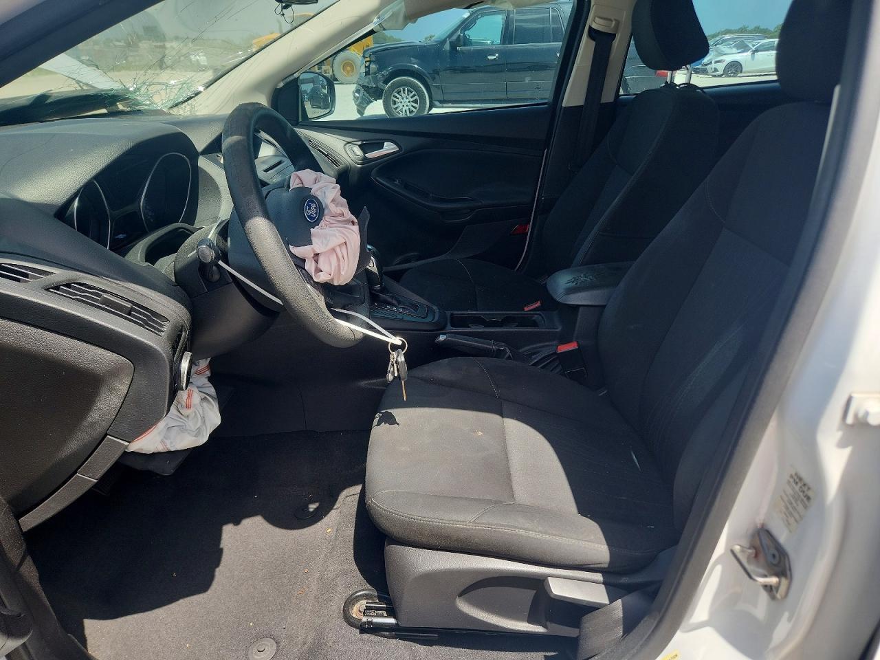 2015 FORD FOCUS SE — Фото 7 из 13