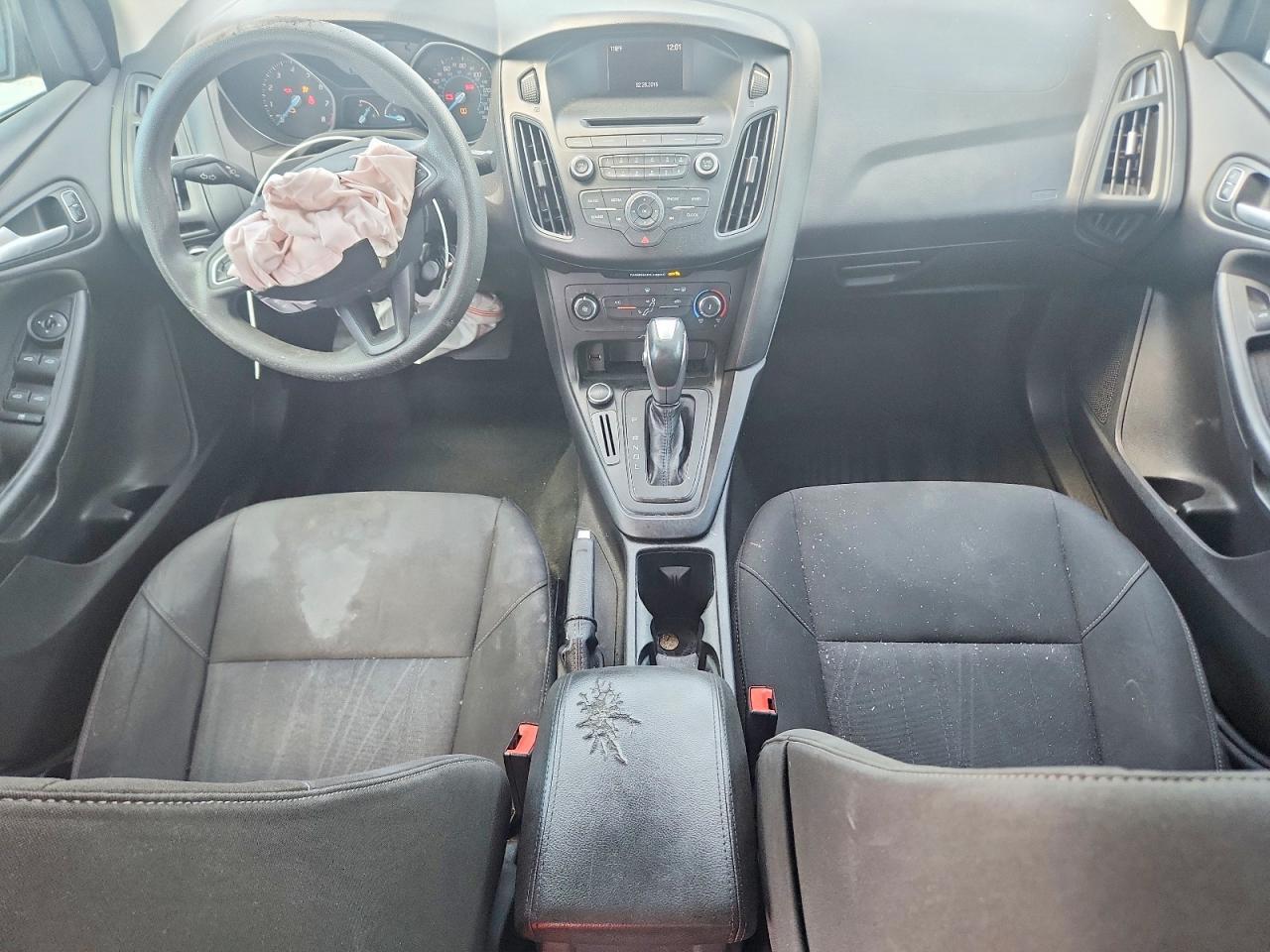 2015 FORD FOCUS SE — Фото 8 из 13