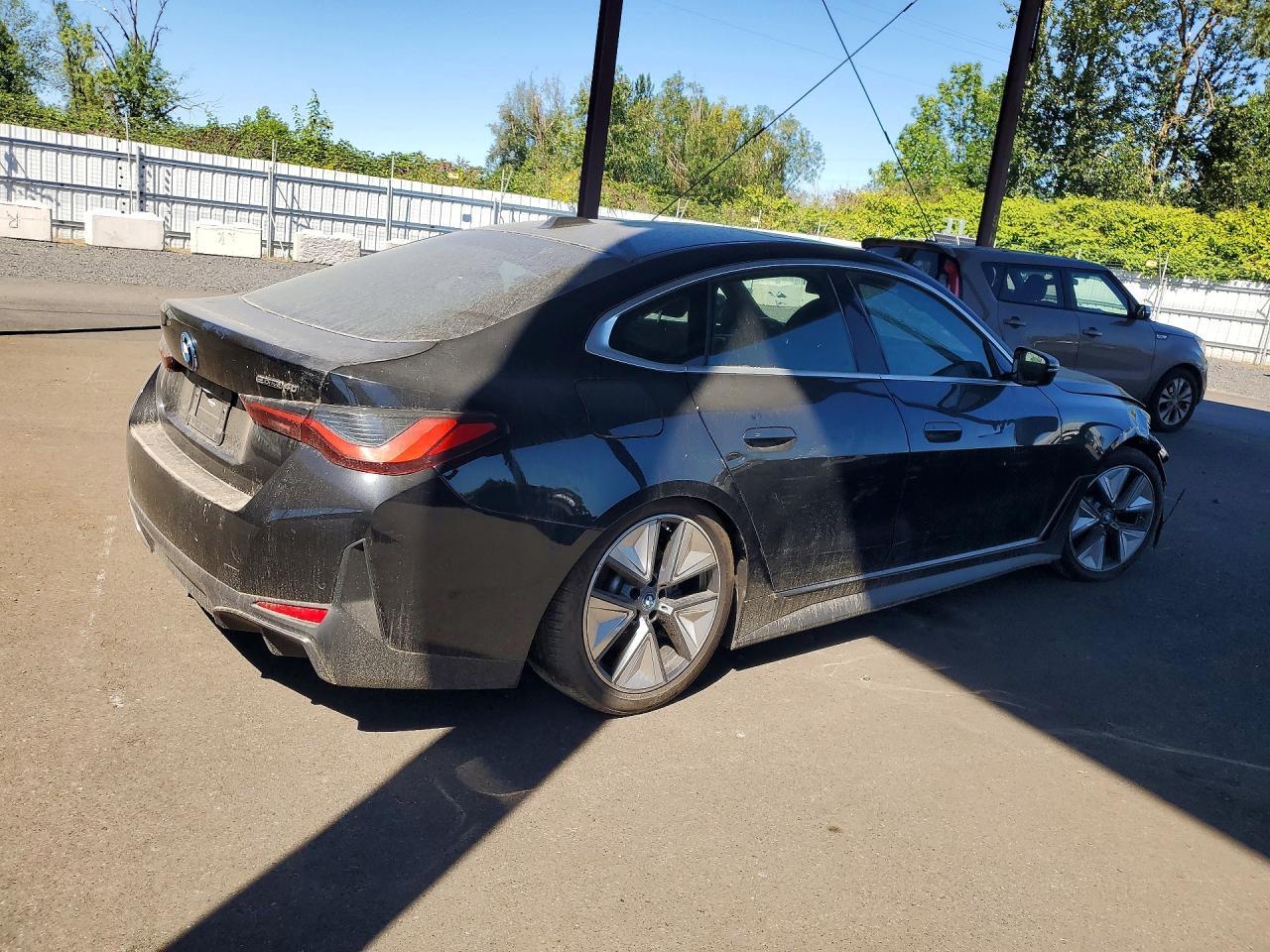 2023 BMW I4 EDRIVE 40 — Фото 3 из 13