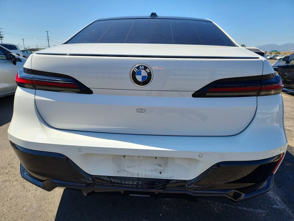 2023 BMW 740 I — Фото 6 из 12