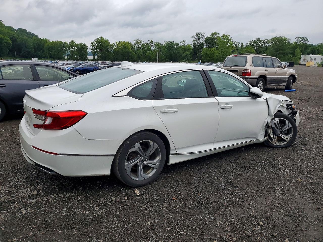 2018 HONDA ACCORD EXL — Фото 3 из 12