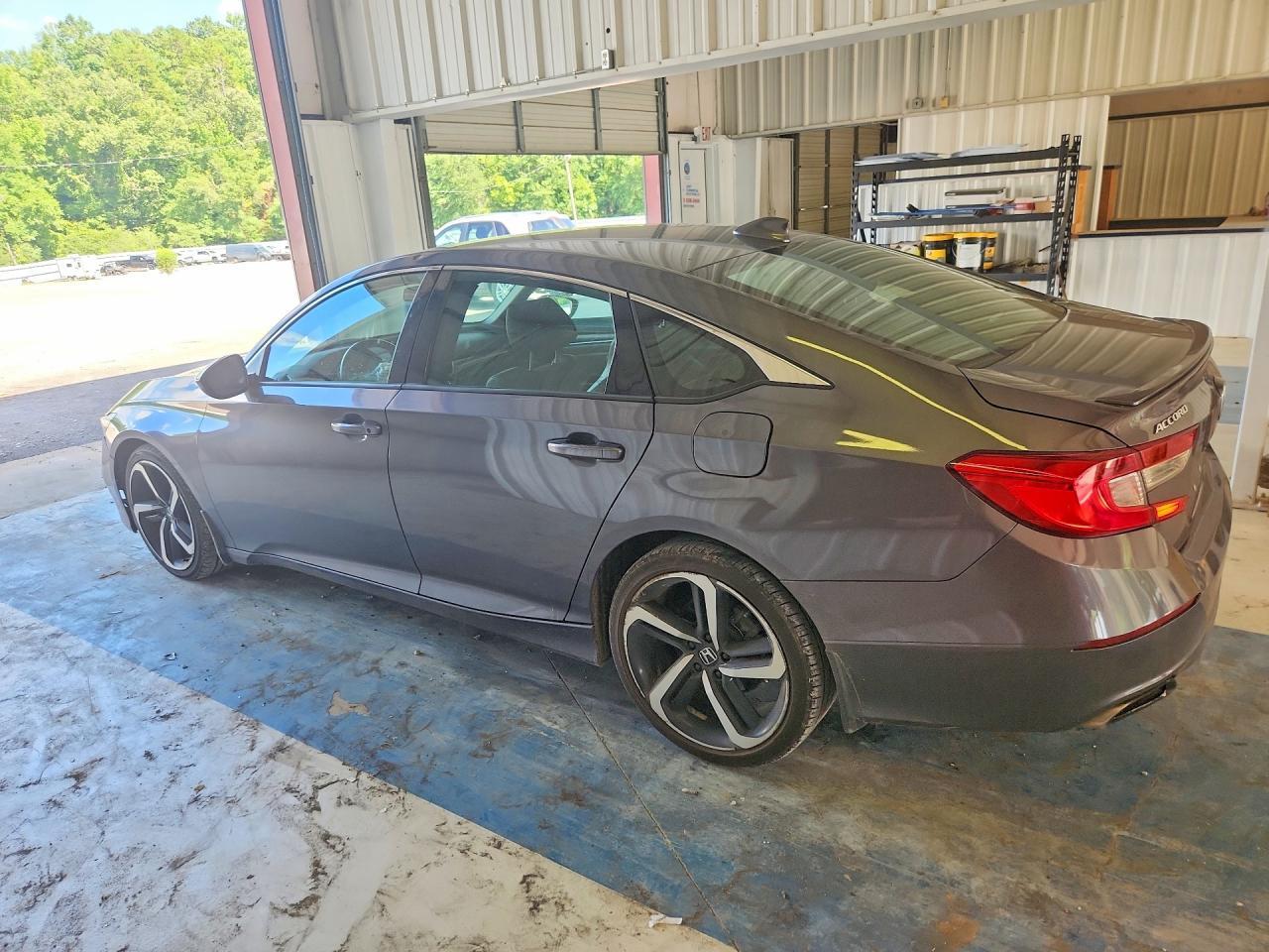 2018 HONDA ACCORD SPORT — Фото 2 из 12