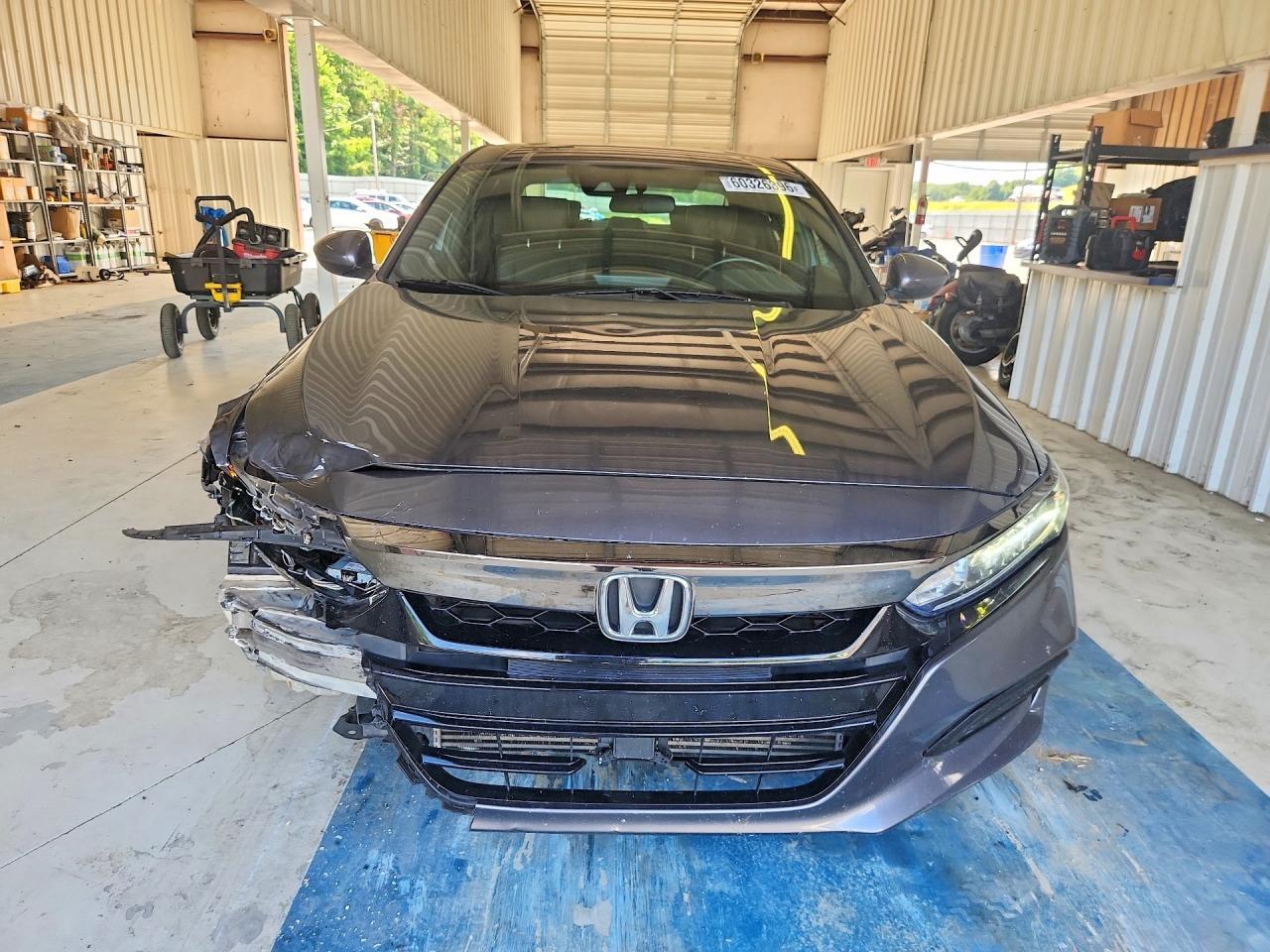 2018 HONDA ACCORD SPORT — Фото 5 из 12