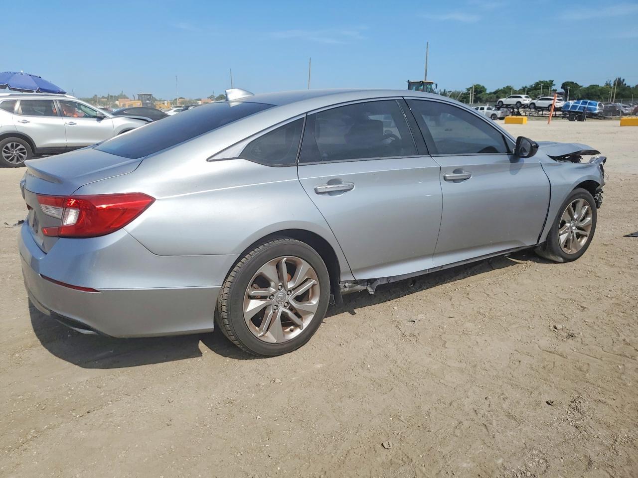 2018 HONDA ACCORD LX — Фото 3 из 13