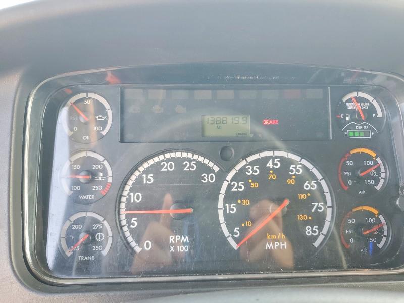 2015 FREIGHTLINER M2 106 MEDIUM DUTY — Фото 8 из 10