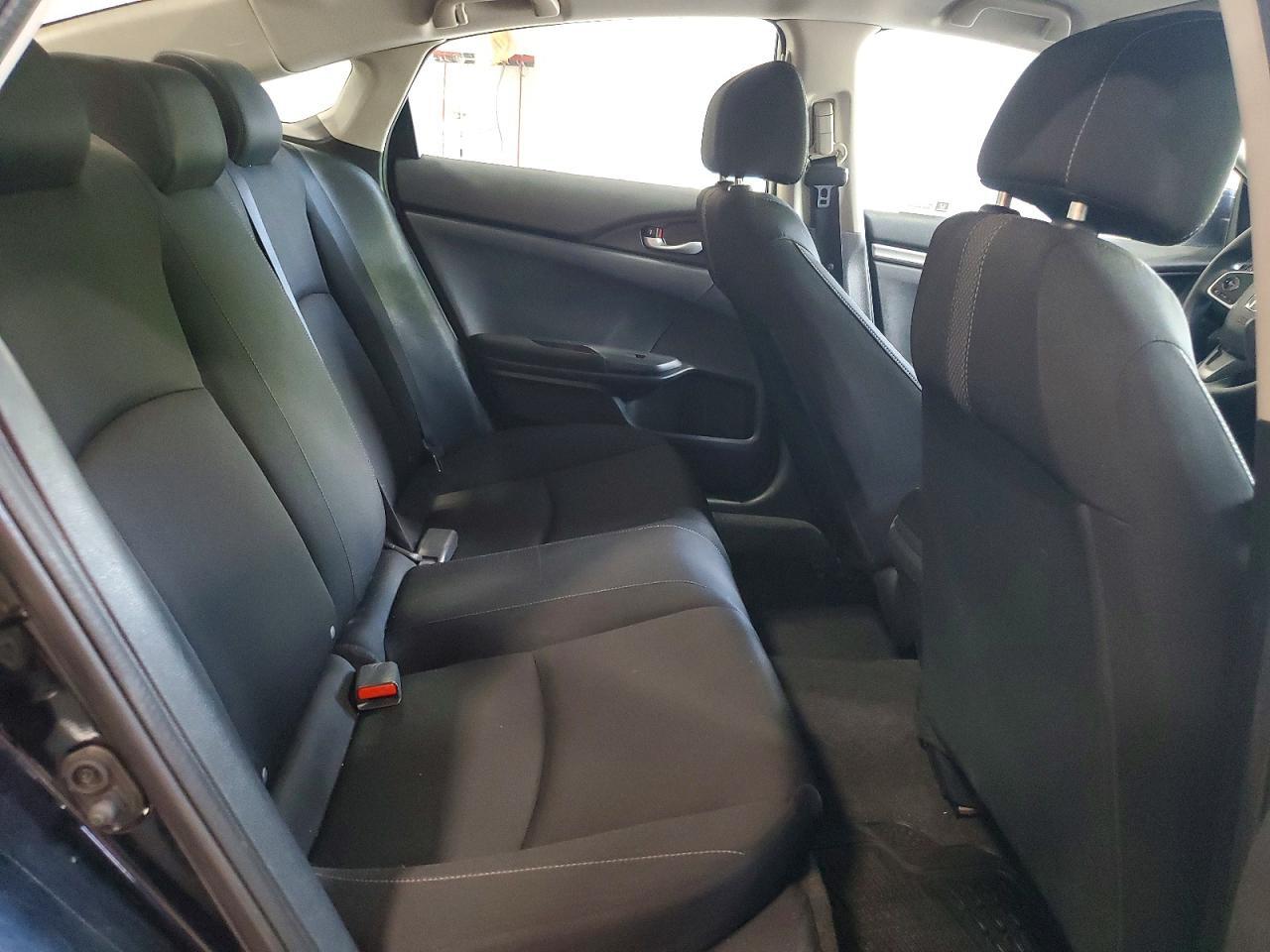2018 HONDA CIVIC LX — Фото 10 из 13