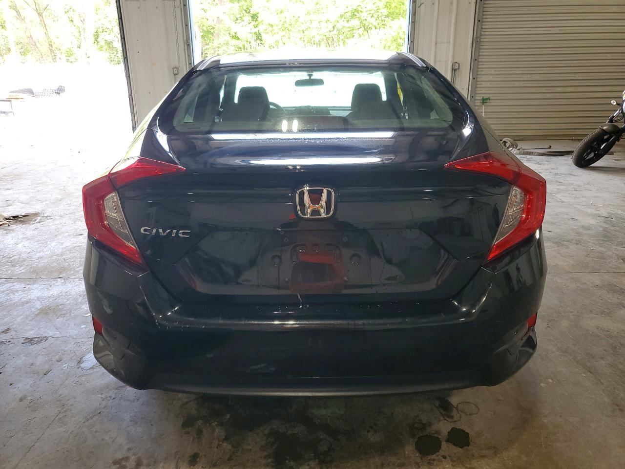 2018 HONDA CIVIC LX — Фото 6 из 13