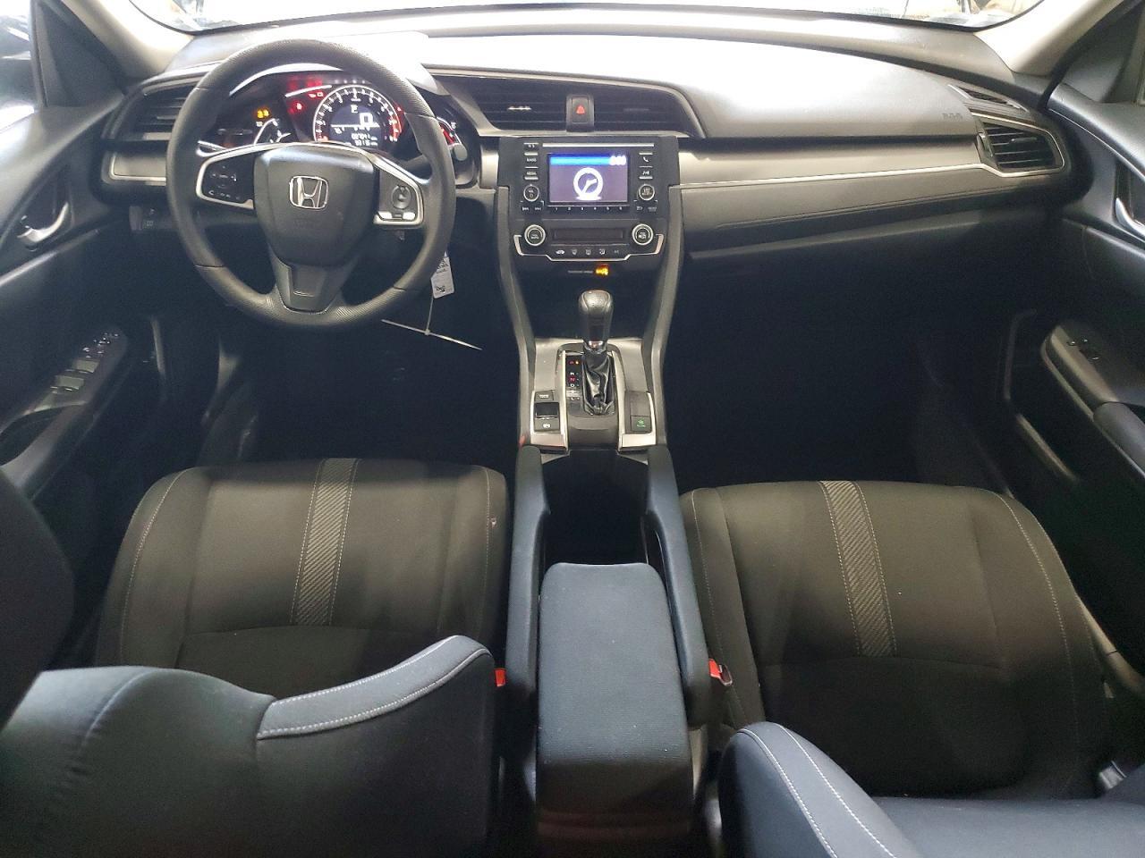2018 HONDA CIVIC LX — Фото 8 из 13