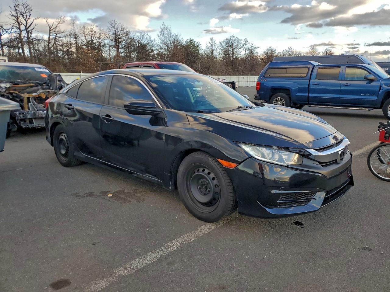 2018 HONDA CIVIC LX — Фото 4 из 13