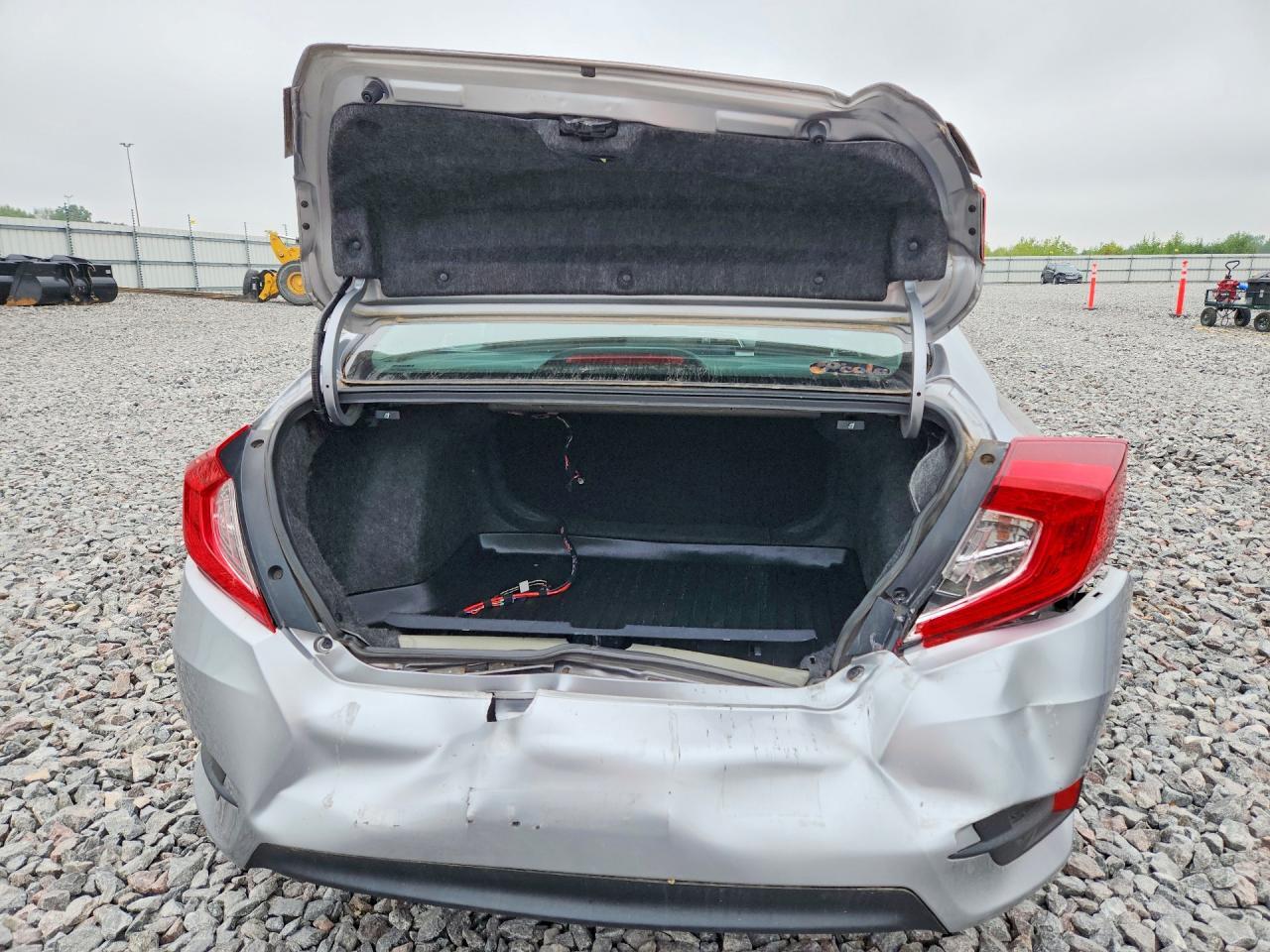 2018 HONDA CIVIC EX — Фото 6 из 12
