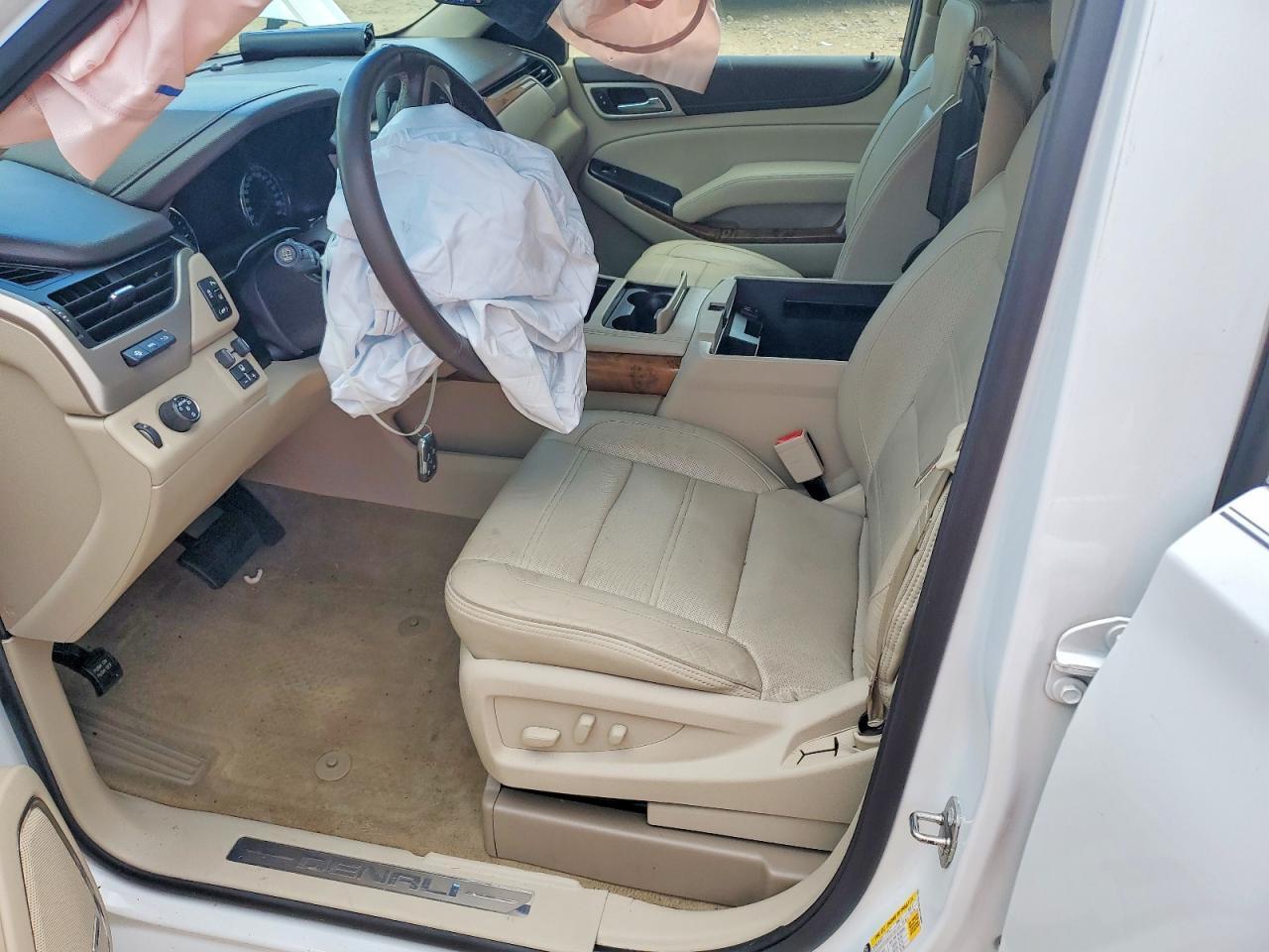 2015 GMC YUKON DENALI — Фото 7 из 14