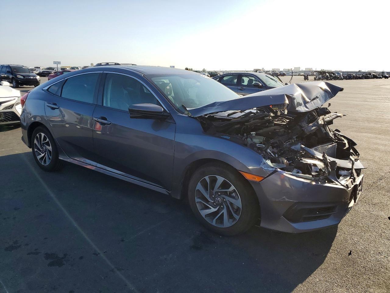 2018 HONDA CIVIC EX — Фото 4 из 13