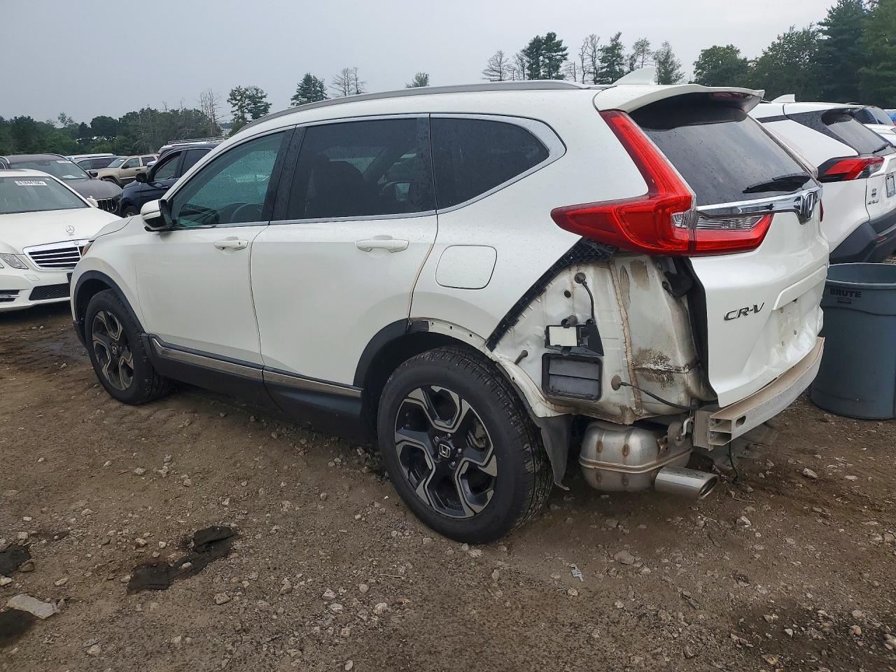 2018 HONDA CR-V TOURING — Фото 2 из 13