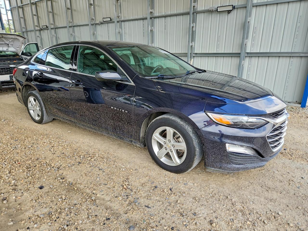 2023 CHEVROLET MALIBU LT — Фото 4 из 12
