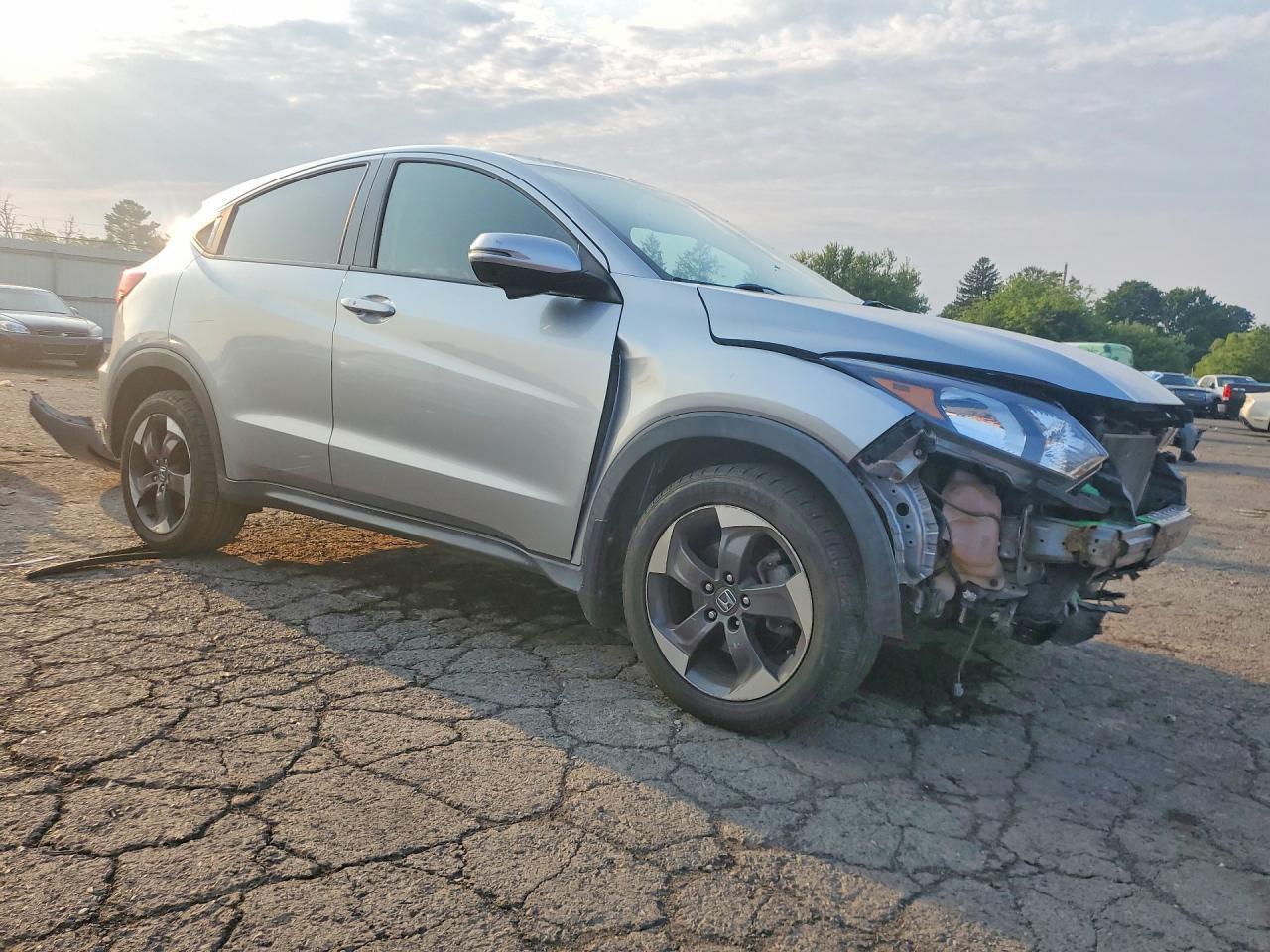 2018 HONDA HR-V EX — Фото 4 из 13