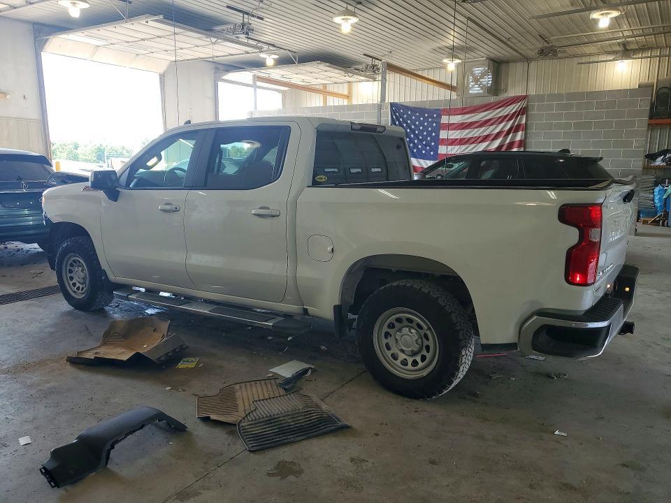 2023 CHEVROLET SILVERADO K1500 LT — Фото 2 из 12