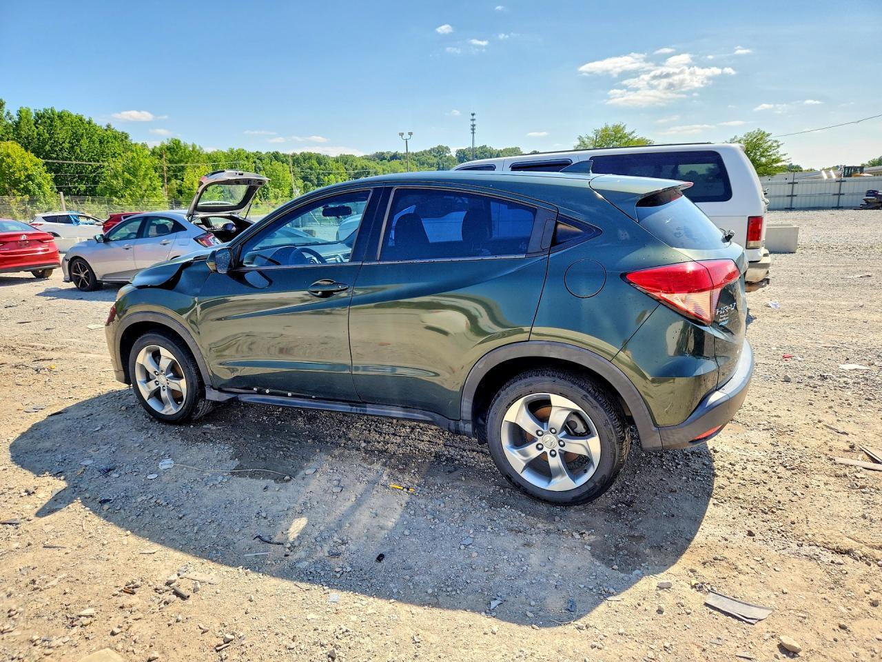 2018 HONDA HR-V LX — Фото 2 из 13