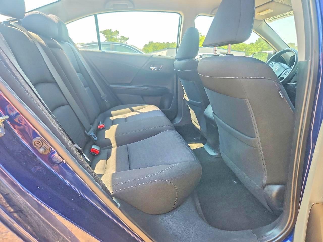 2015 HONDA ACCORD SPORT — Фото 10 из 13