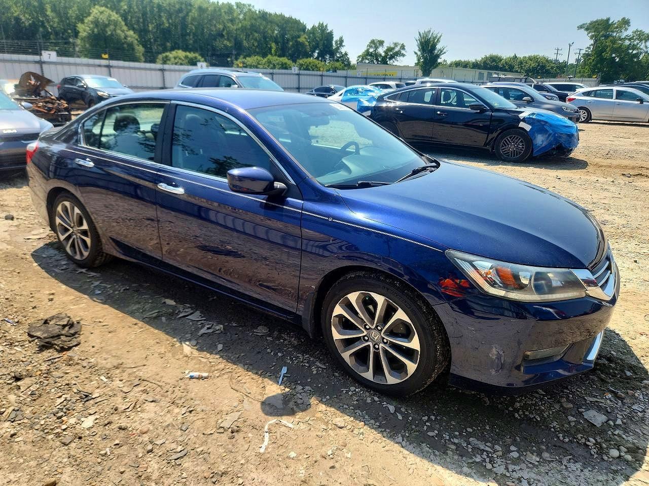 2015 HONDA ACCORD SPORT — Фото 4 из 13