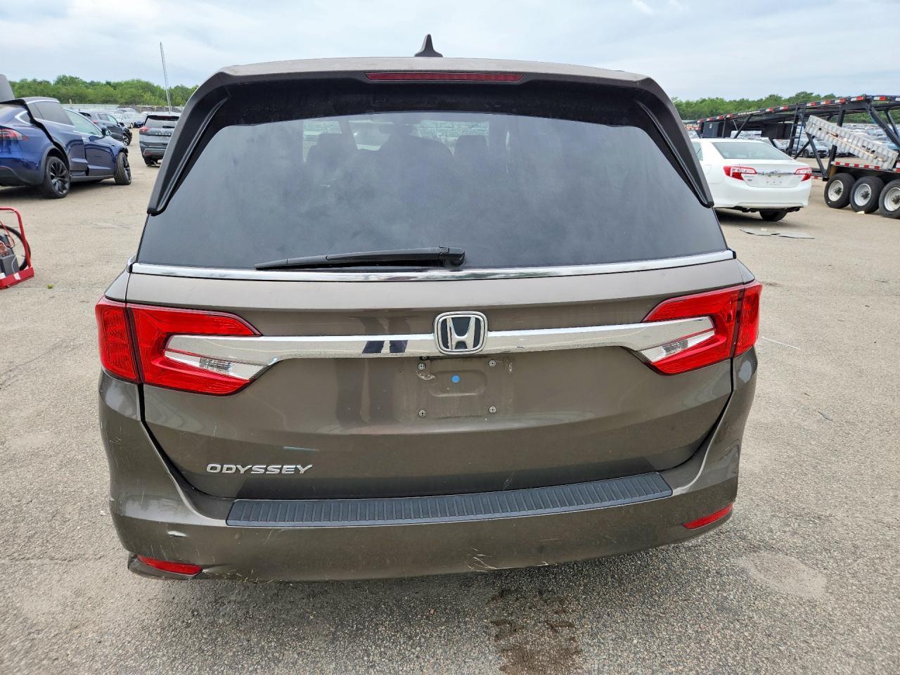 2018 HONDA ODYSSEY EXL — Фото 6 из 14