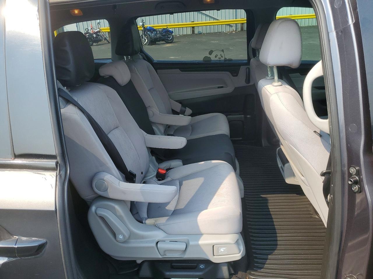 2018 HONDA ODYSSEY EX — Фото 10 из 12