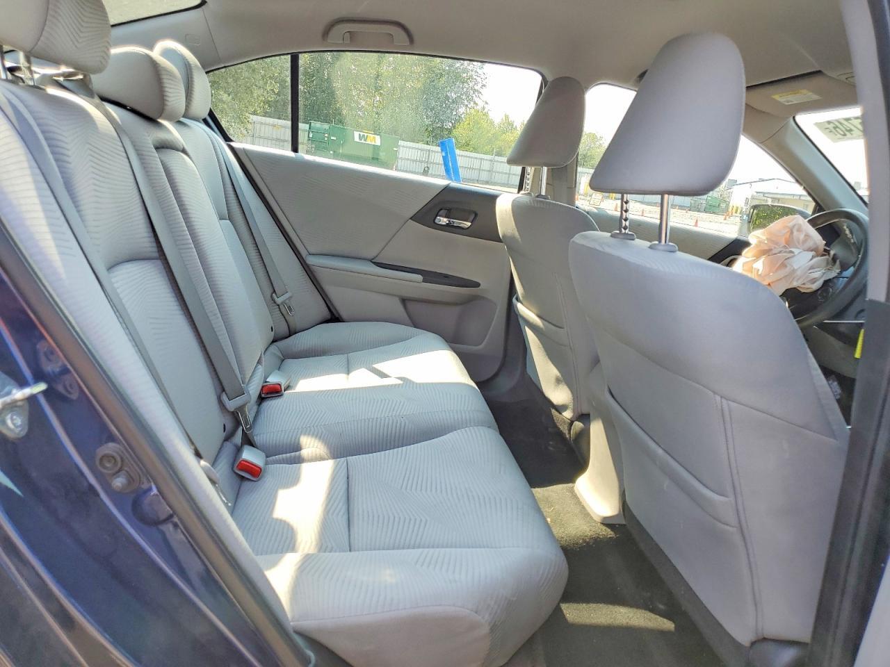 2015 HONDA ACCORD LX — Фото 10 из 13