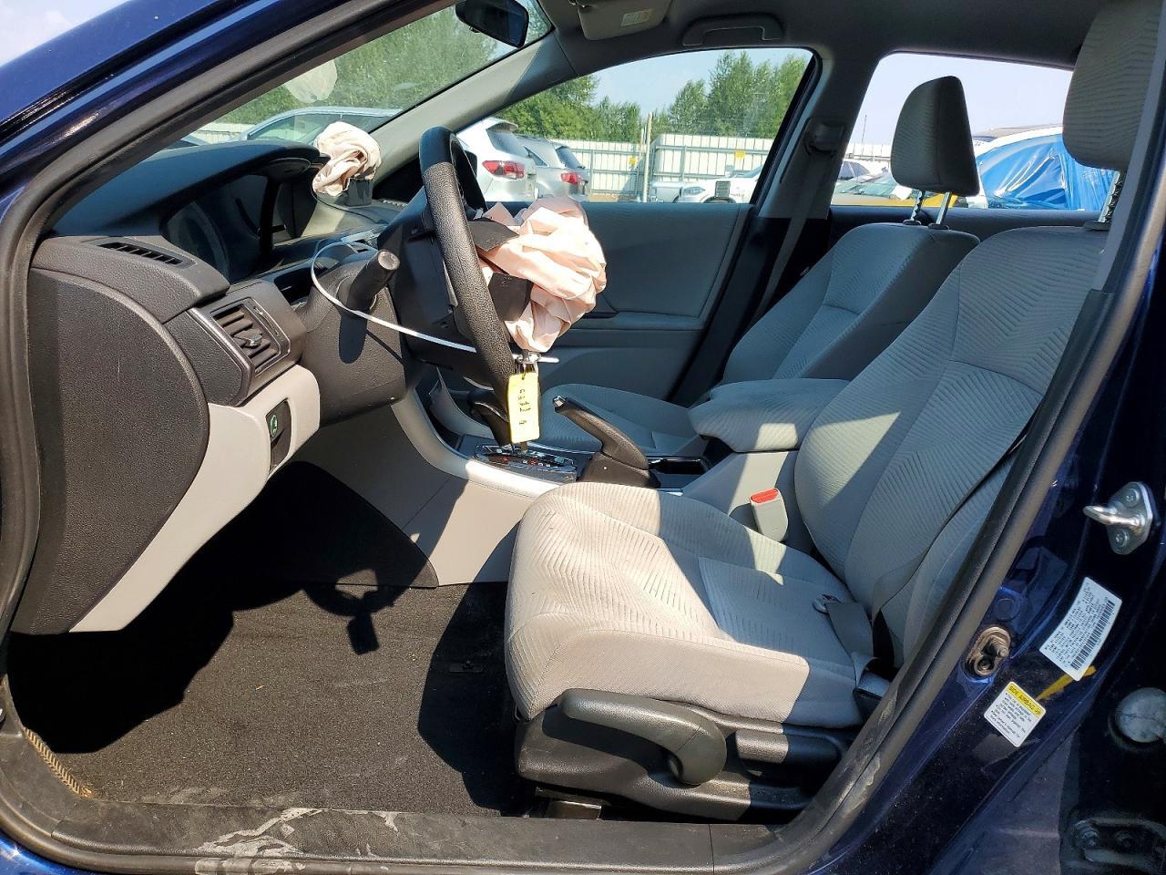 2015 HONDA ACCORD LX — Фото 7 из 13