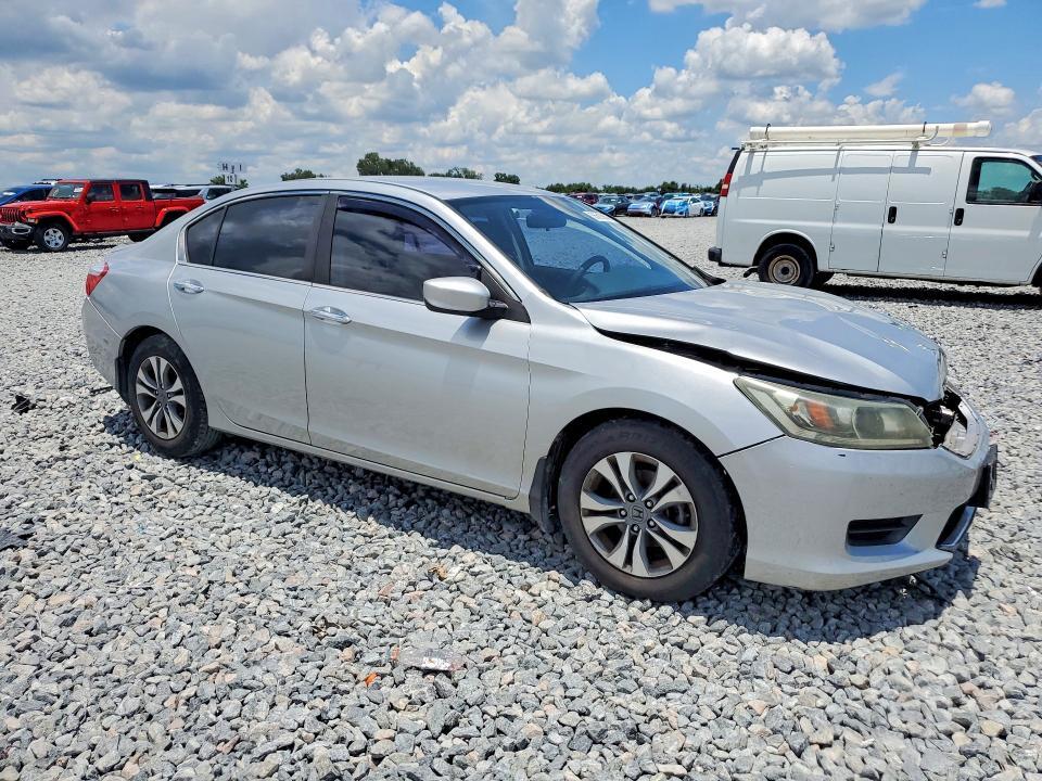 2015 HONDA ACCORD LX — Фото 4 из 13