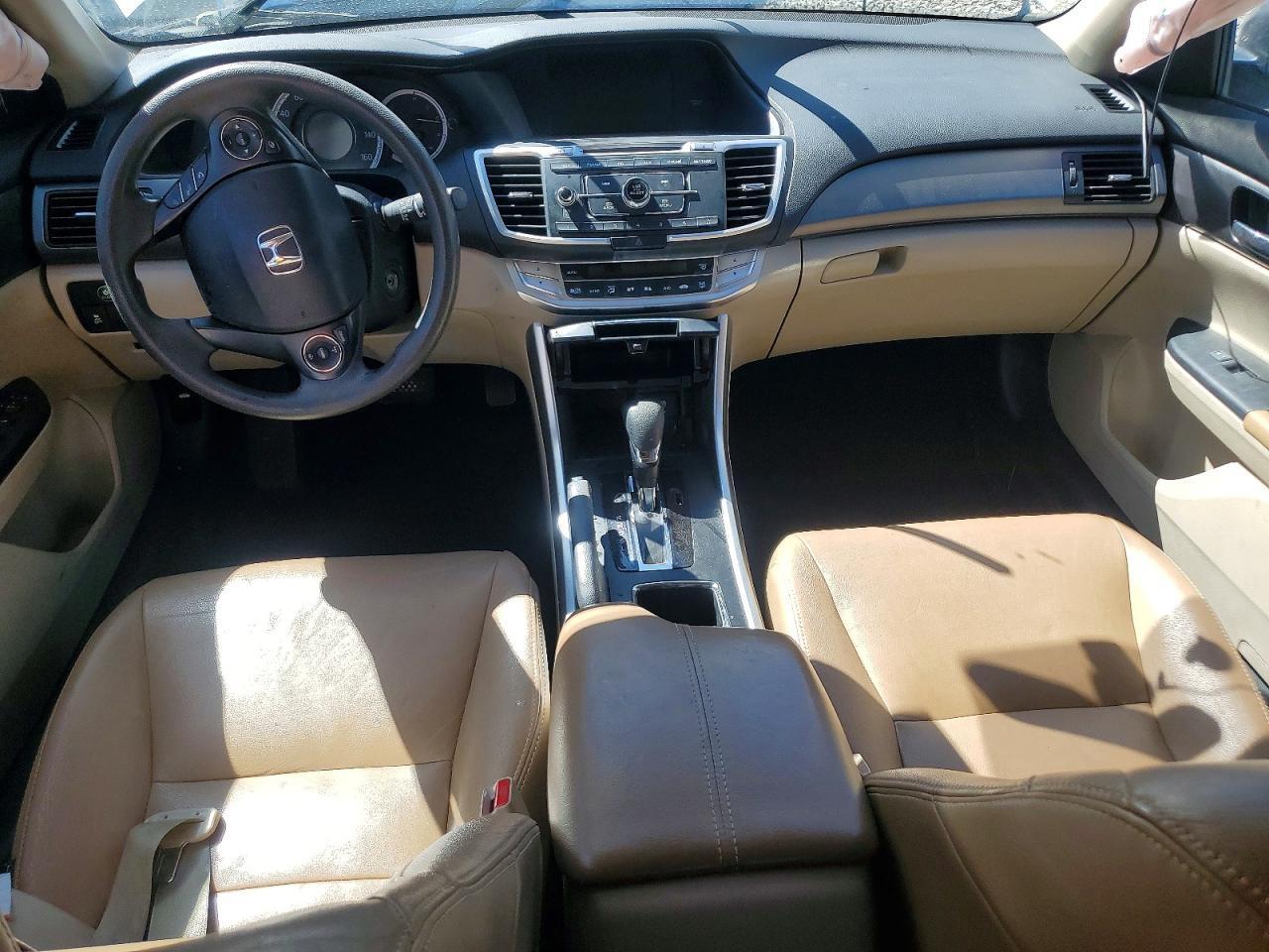 2015 HONDA ACCORD LX — Фото 8 из 13