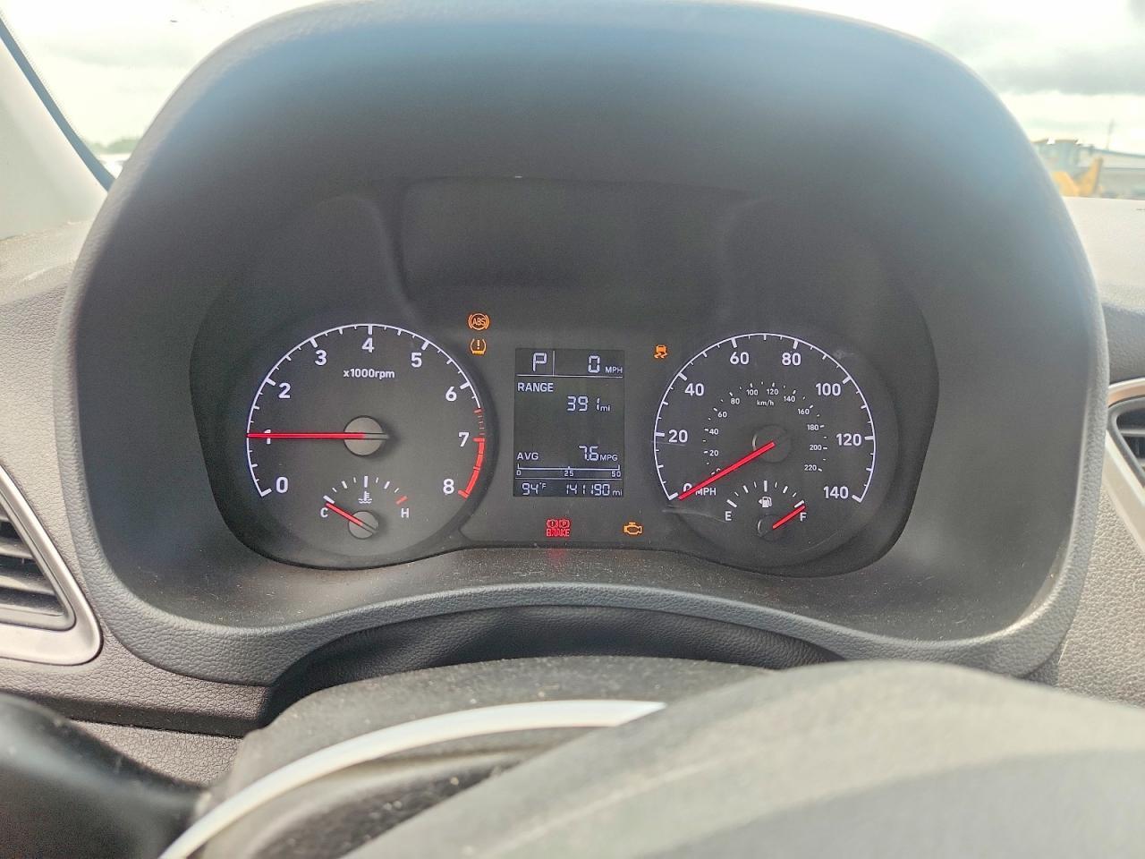 2018 HYUNDAI ACCENT SE — Фото 9 из 12