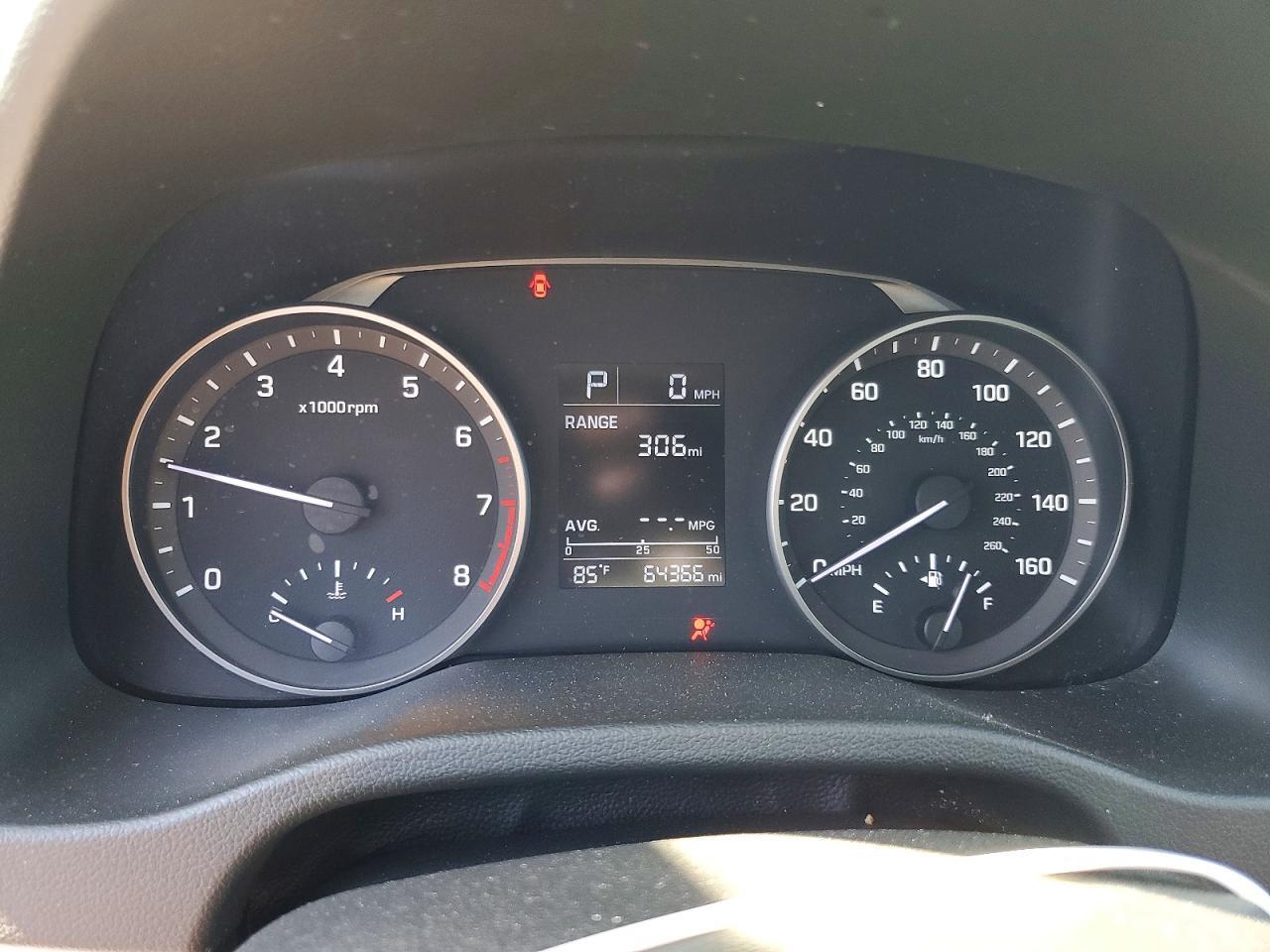 5NPD74LFXJH386970 2018 HYUNDAI ELANTRA photo no. 9