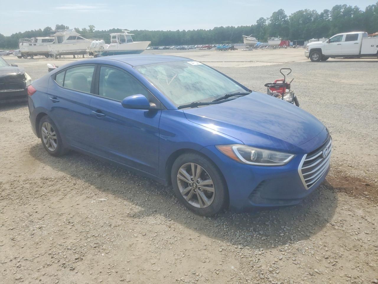 2018 HYUNDAI ELANTRA SEL — Фото 4 из 12