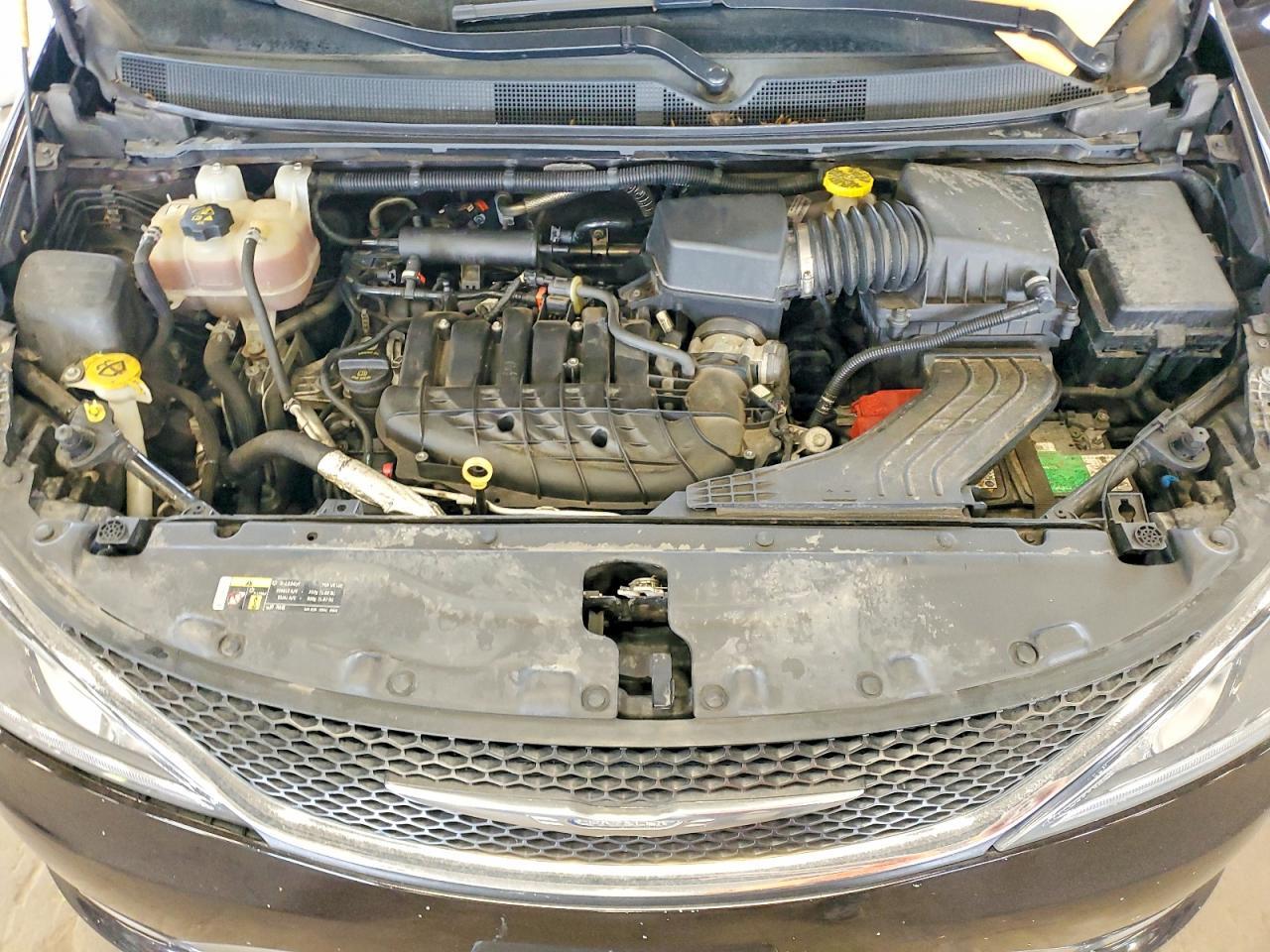 2023 CHRYSLER PACIFICA TOURING L PLUS — Фото 12 из 14