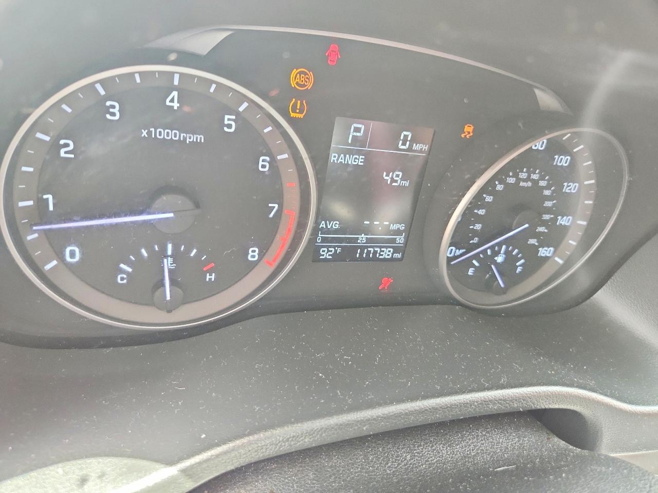 2018 HYUNDAI ELANTRA SE — Фото 9 из 13