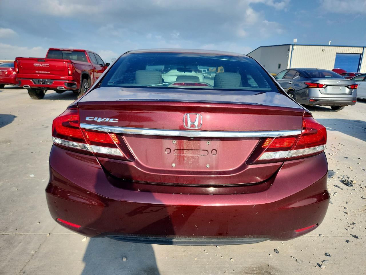 2015 HONDA CIVIC LX — Фото 6 из 12