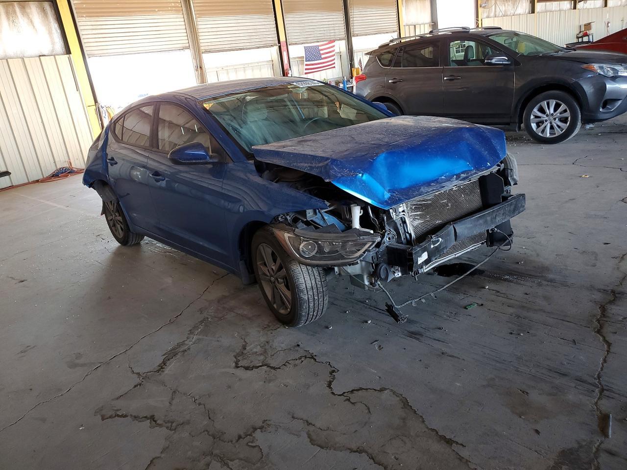 2018 HYUNDAI ELANTRA SEL — Фото 4 из 12