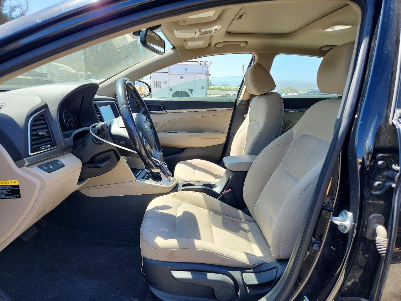 5NPD84LF2JH228541 2018 HYUNDAI ELANTRA photo no. 7
