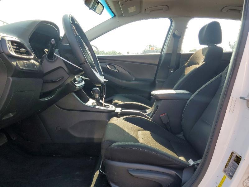 KMHH35LE7JU054870 2018 HYUNDAI ELANTRA GT photo no. 7