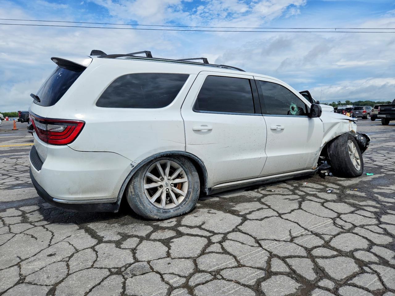 2023 DODGE DURANGO SXT — Фото 3 из 14