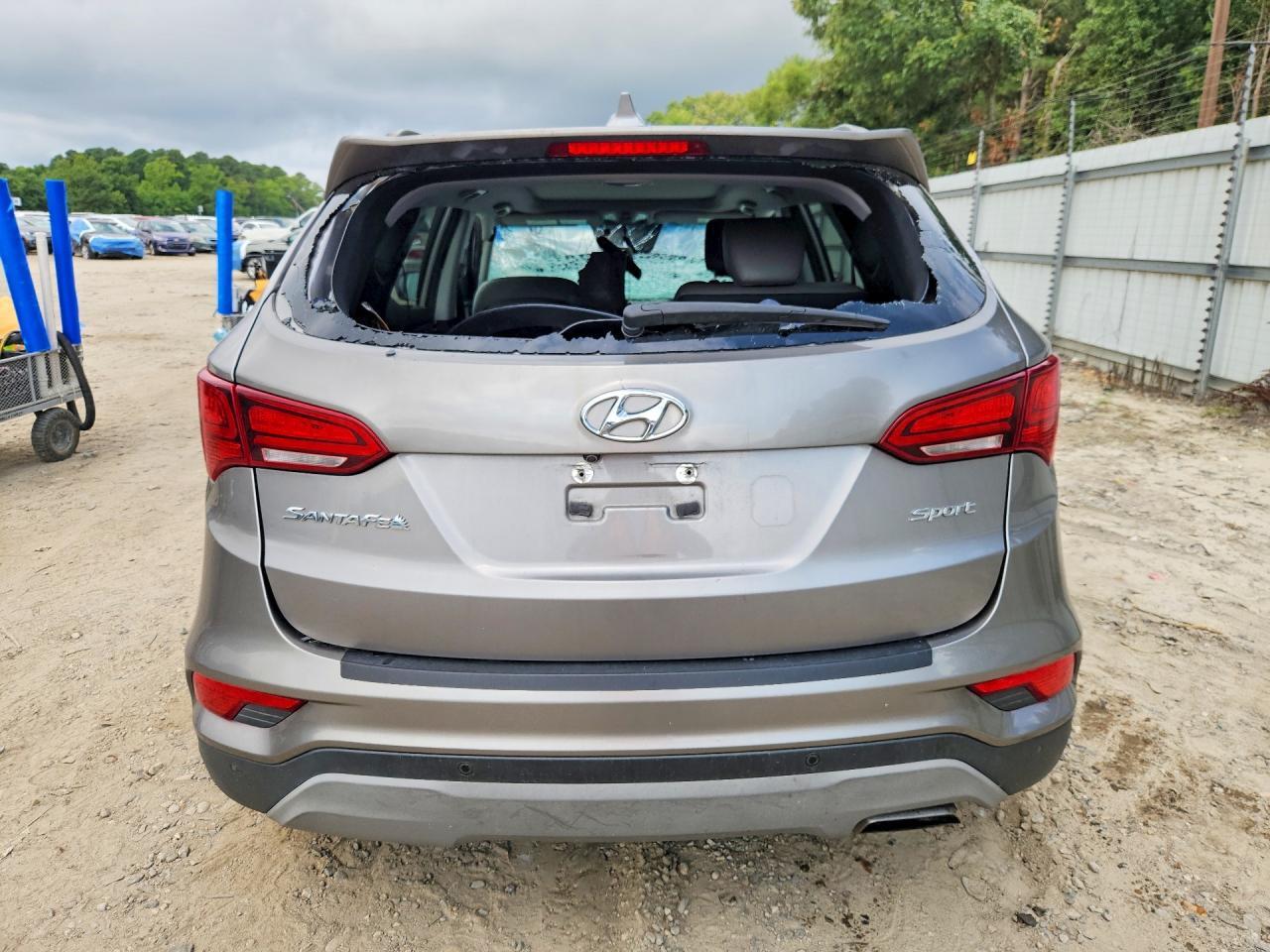 2018 HYUNDAI SANTA FE SPORT 2.4L — Фото 6 из 13