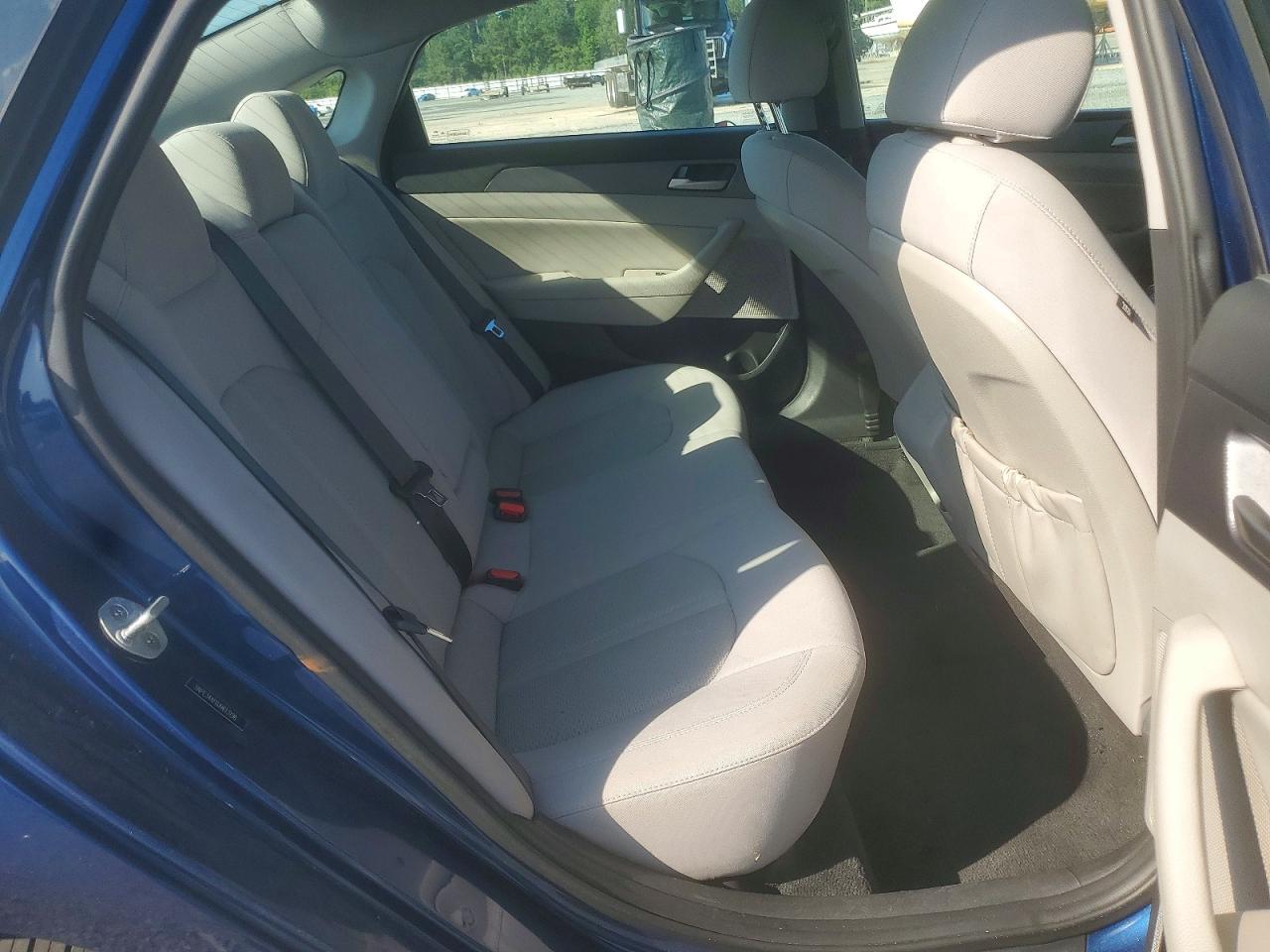 2018 HYUNDAI SONATA SEL — Фото 10 из 12