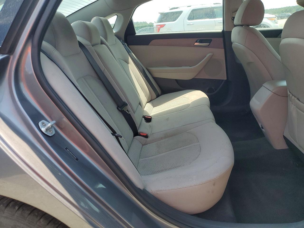 2018 HYUNDAI SONATA SE — Фото 10 из 12