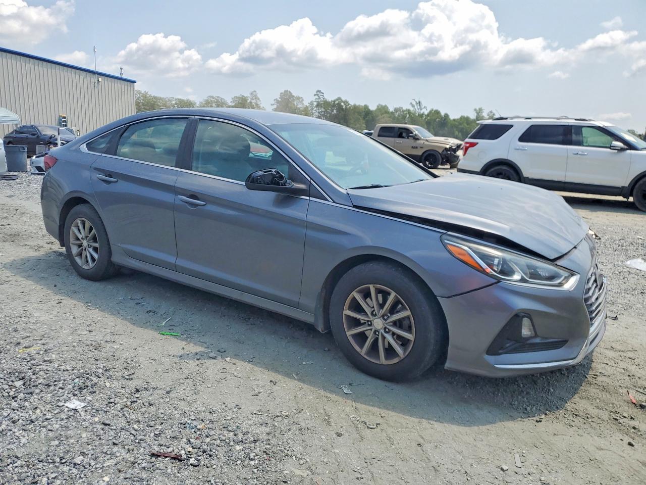 2018 HYUNDAI SONATA SE — Фото 4 из 12