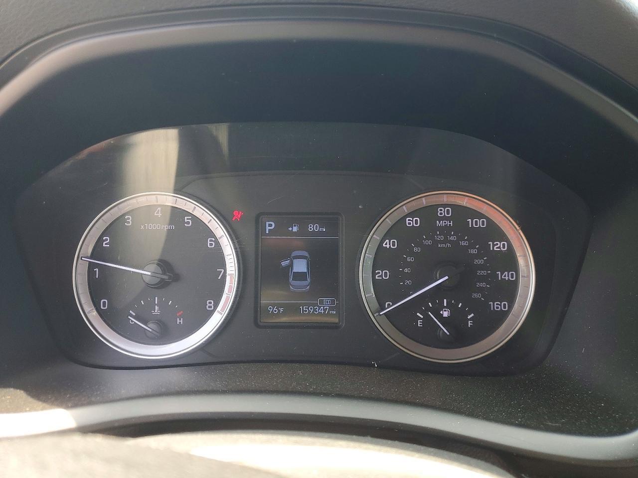 2018 HYUNDAI SONATA SE — Фото 9 из 12