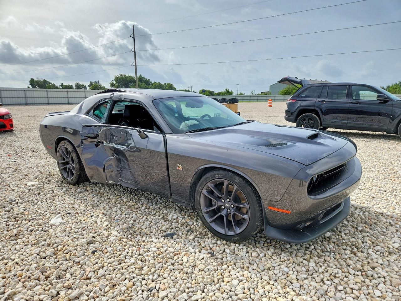 2C3CDZFJ5PH662575 2023 DODGE CHALLENGER photo no. 4