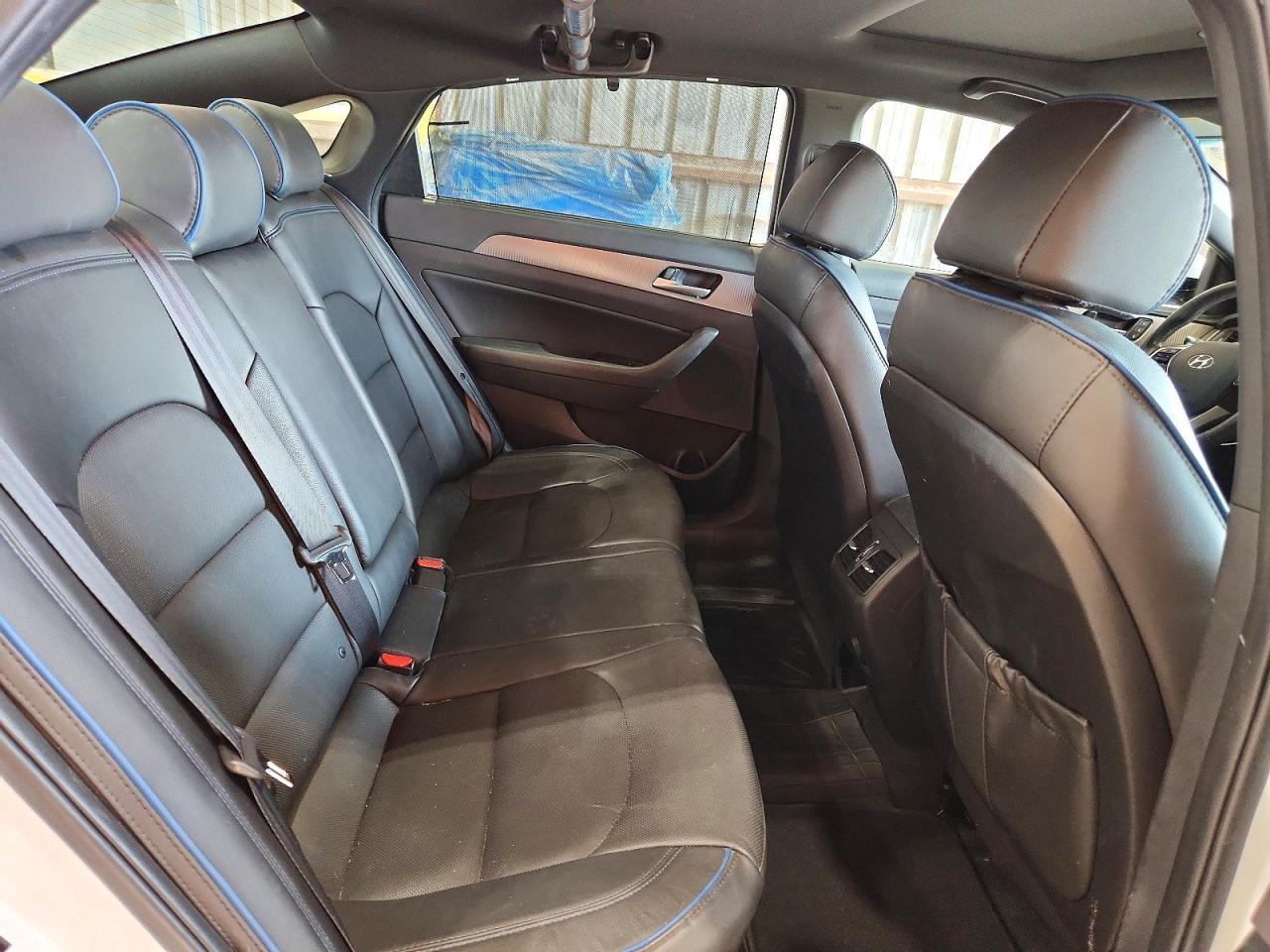 2018 HYUNDAI SONATA LIMITED 2.0T — Фото 10 из 12