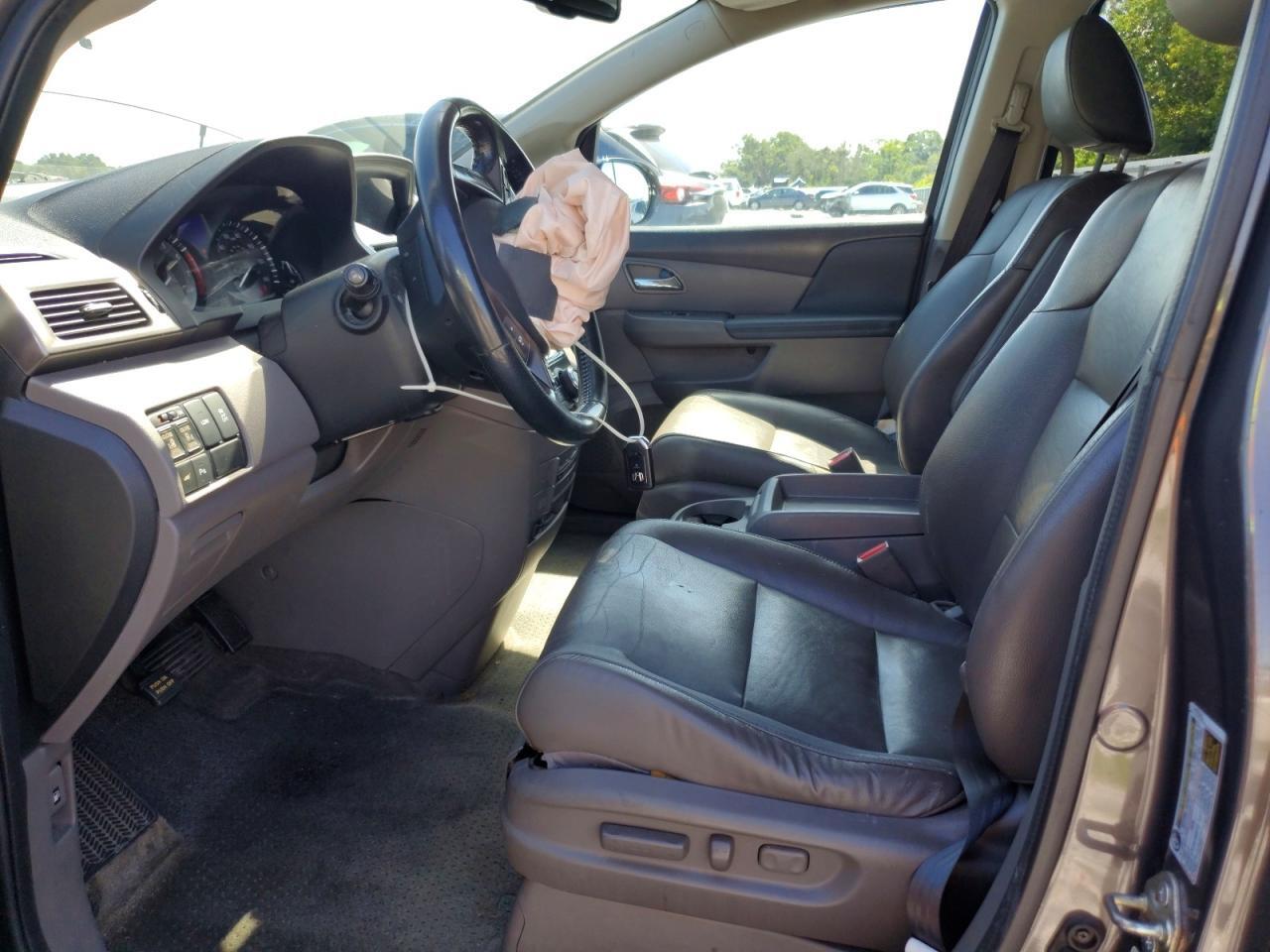 2015 HONDA ODYSSEY TOURING — Фото 7 из 14