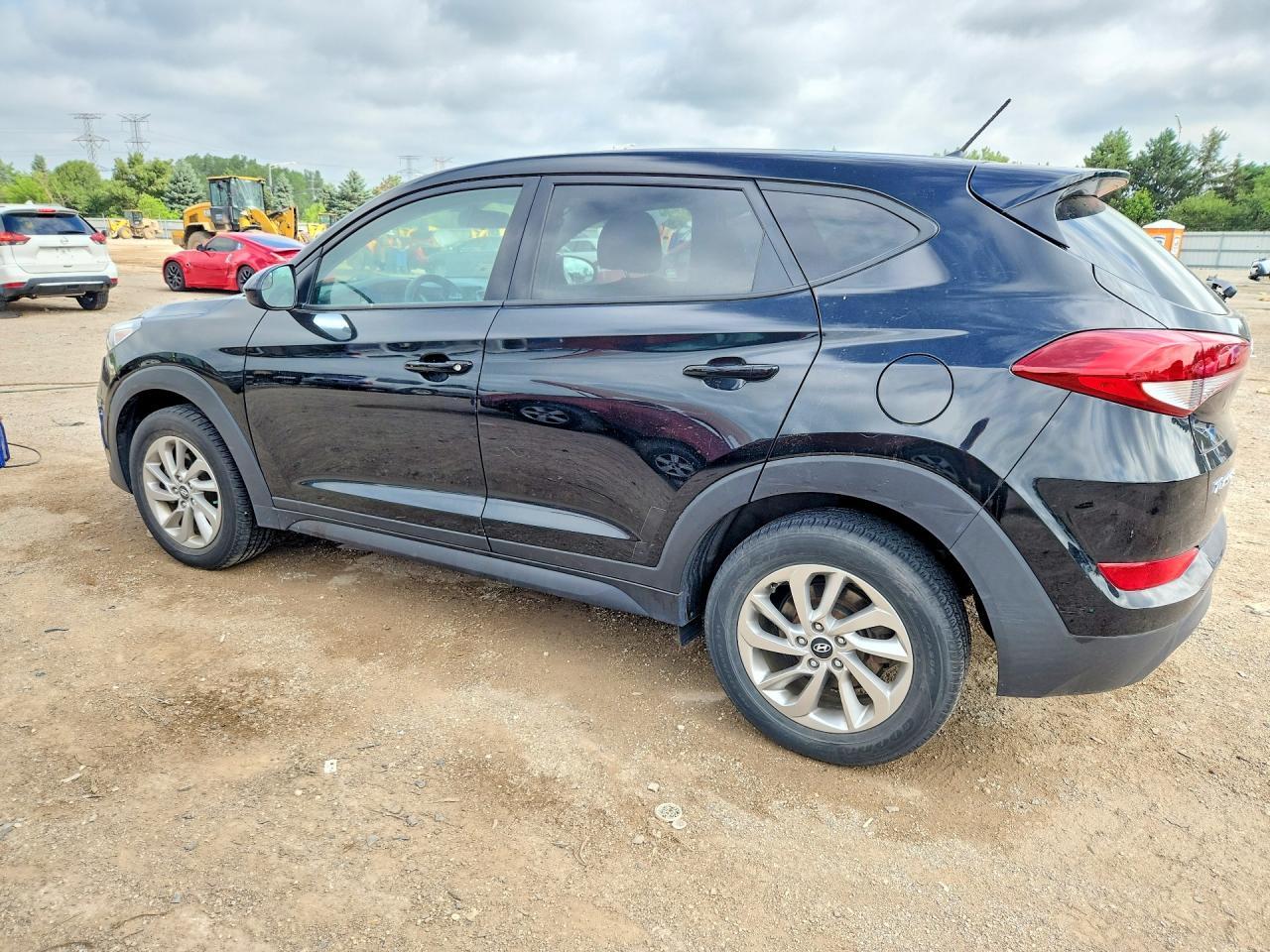 KM8J23A41JU783319 2018 HYUNDAI TUCSON photo no. 2