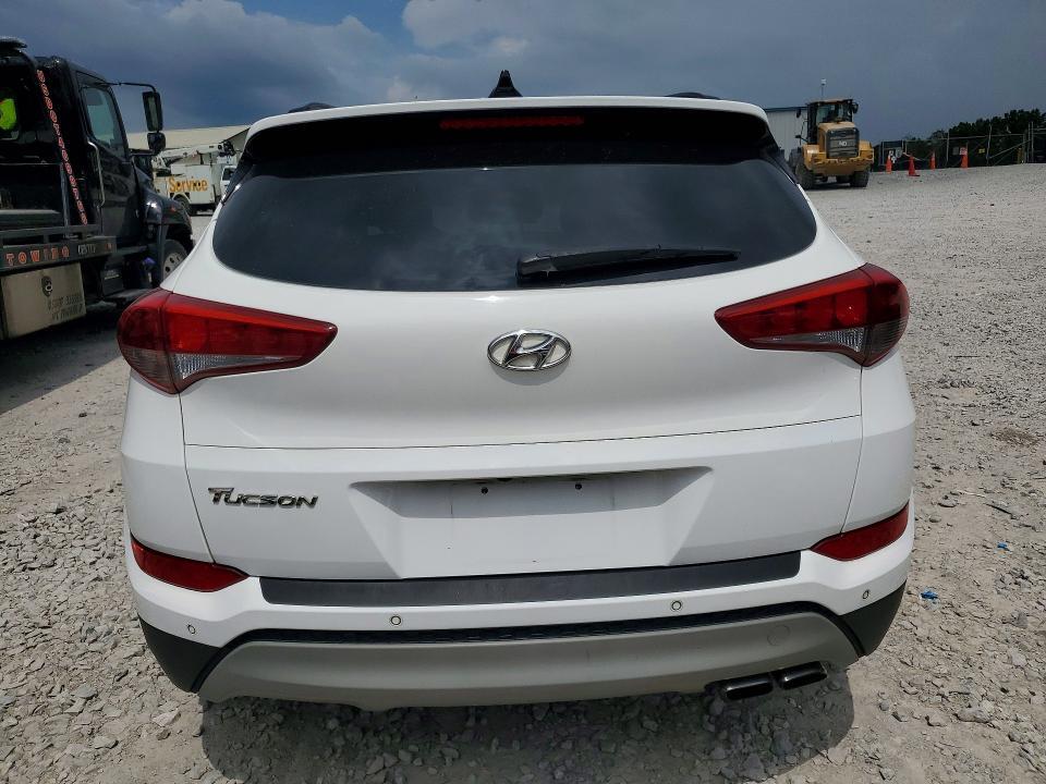 2018 HYUNDAI TUCSON VALUE — Фото 6 из 13